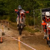 Hard Enduro World Ranking: Samuel Pinter kämpft sich an die Spitze des DIMOCO Aspang Race