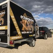 Erzbergrodeo XX5 HUMER Anhänger, kompakt und leise Absenkbar 