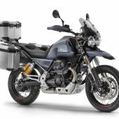Moto Guzzi produziert seit 1921 authentische italienische Motorräder - hier eine Reiseenduro.