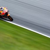 In der MotoGP steht an diesem Wochenende eine Premiere an. Erstmals fighten die Piloten in Thailand um WM-Punkte und müssen sich auf extreme äußere Bedingung einstellen. 