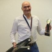 BMW Motorrad hat für die Entwicklung und Herstellung einer Hinterradschwinge aus Carbon den JEC Innovation Award 2018 in der Kategorie Freizeit & Sport erhalten. 