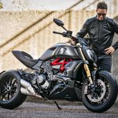 Produktion der Ducati Diavel 1260