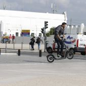 Start frei für den ersten zugelassenen E-Kick-Scooter mit Radwegebenutzung.