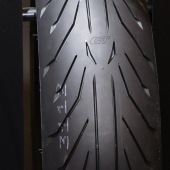 Mit dem Pirelli Angel GT II ist Pirelli ein echtes Highlight gelungen und erfüllt damit die Bedürfnisse der sportlichen Tourer auf optimale Weise.