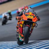 Pol Espargaro von Red Bull KTM wird in Jerez bei dem Red Bull Grand Prix von Spanien aus der 17. Position starten