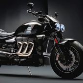 Mit der brandneuen Rocket 3 als limitierte TRIUMPH Factory Custom (TFC)-Version präsentiert die britische Traditionsmarke ein Motorrad, das seinesgleichen sucht.