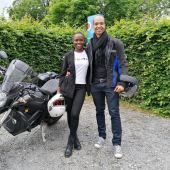 Thomas Jakel und Dulcie Mativo fahren mit einem Elektro-Motorrad von Marokko bis nach Kapstadt.