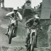 Zum heurigen 50iger Jubiläum der Motorsportvereinigung Schwanenstadt gibt es erstmals in Oberösterreich eine geballte Ladung an Classic, Twin- Shock und EVO Youngtimer MX - Bikes im Renneinsatz  auf der Original WM - Strecke in Schwanenstadt/Niederholzham zu sehen (und zu hören!). 
