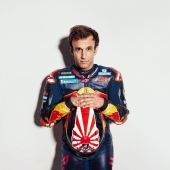 Red Bull hat MotoGP-Pilot Johann Zarco besucht und dabei zwei Dinge gelernt: Klischees über Motorradrennfahrer kann man getrost vergessen, und gesundes Essen gibt’s im Tupperware.