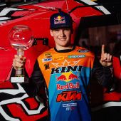 Rene Hofer zum ADAC Youngster Cup Titel 2019