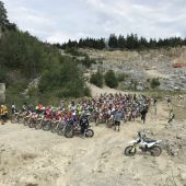 Die Enduro Rennsaison geht dem Ende zu und das ist die Zeit für den Herbst-Granitbeisser.