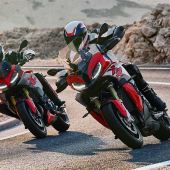 EICMA 2019 BMW F 900 XR 