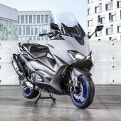 Yamaha präsentiert auf der EICMA 2019 einen erneuerten Maxi-Scooter.