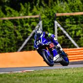 YAMAHA Sepang Racing #21 auf Pole-Position nach dem Qualifying, das YART Team landet auf P3.