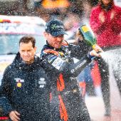 Thierry Neuville fuhr am Sonntag seinen ersten Sieg bei der Rallye Monte-Carlo ein - 12 Monate nachdem er den knappsten Sieg der Veranstaltung verpasst hatte.