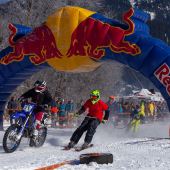 Neuer Besucherrekord beim 8. Holzknecht-Skijöring in Gosau 