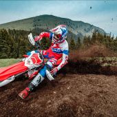 Der Rote Enduro ist zurück, in besserer Form als je zuvor!