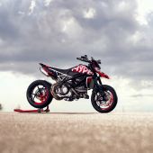 Ducati präsentiert die neue Hypermotard 950 RVE