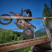 Endlich fand der Auftakt der österreichischen Enduro Rennszene in Rohr am Gebirge statt.