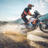 2021 KTM 890 ADVENTURE R RALLY & KTM 890 ADVENTURE R