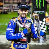 MITAS: Bartosz Zmarzlik wird  Weltmeistertitel 2020 im FIM Speedway Grand Prix