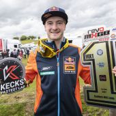 Herlings entschied sich, nach Großbritannien zu reisen, um beim zweiten Termin der nationalen Serie anzutreten, da es keine anderen Veranstaltungen vor der Saison gab und die FIM MXGP Motocross-Weltmeisterschaft zweimal verschoben wurde.