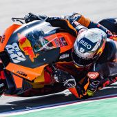 KTM siegt souverän in Spanien - Rossi und Marquez im Kiesbett