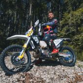  Hirscher tauscht Ski gegen Hard Enduro Bike bei Red Bull Romaniacs