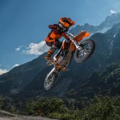  KTM ist stolz darauf, an der Spitze der Innovation im Bereich der E-Mobilität zu stehen.