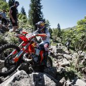 Obwohl das Red Bull TKO im Jahr 2021 bereits zum 11. Mal ausgetragen wird, ist es das erste Mal, dass die weltbesten Hard-Enduro-Fahrer auf heimischem Boden gegen die führenden US-Fahrer antreten.