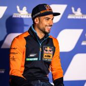 Der MotoGP Star Oliveira wird bei einem 24h Rennen mit einem KTM X-Bow GTX an den Start gehen.