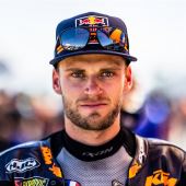 Brad Binder von Red Bull KTM Factory Racing war zum zweiten Mal in Folge der bestplatzierte KTM MotoGP-Pilot, denn der Südafrikaner belegte im schwülen Klima des MotorLandes Aragon den siebten Platz.