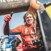 Daniel Sanders hat sich den dritten Platz in der Gesamtwertung gesichert und damit sein und GASGAS' erstes Podiumsergebnis in der FIM Cross-Country Rallies World Championship!