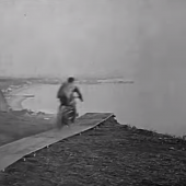 Motorrad Cliff Jumping 1926