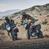 Die KTM 390 ADVENTURE hat in der Vergangenheit bereits Maßstäbe in Sachen Leistungsgewicht, Technik und Wendigkeit in ihrem Segment gesetzt.