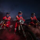 Angeführt wird das Team in der MXGP-Klasse vom zweifachen MX2-Weltmeister Jorge Prado, während in der MX2-Klasse der aktuelle Weltranglistenvierte Mattia Guadagnini an der Seite des jungen deutschen Talents Simon Langenfelder antritt.