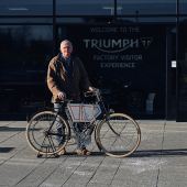 Historischer Fund des ersten TRIUMPH Prototyps von 1901