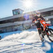 Das Fahrerlager des Red Bull Ring verwandelt sich im Winter in eine Schneefläche, auf der Zweirad-Experten ihre wahre Freude haben - wetterbedingt mit neuem Termin!
