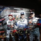 Billy Bolt hat die zweite Runde der FIM SuperEnduro Weltmeisterschaft 2022 in Ungarn gewonnen. 