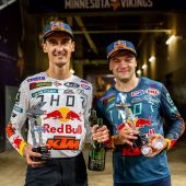 Das Red Bull KTM Factory Racing Team ging mit viel Schwung aus der siebten Runde der AMA Supercross Meisterschaft hervor, da die Teamkollegen Cooper Webb und Marvin Musquin in Minneapolis zwei Podiumsplätze einfuhren.