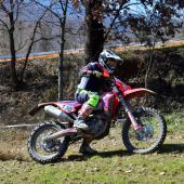 Die erste Runde des Enduro Master Beta fand in Anghiari (AR) statt, in Verbindung mit der toskanisch-umbrischen Regionalmeisterschaft, die vom Moto Club Adventures organisiert wurde.