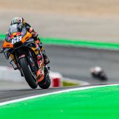 Miguel Oliveira glänzte für KTM beim ersten Europa-Rennen der Saison und vor einem erwartungsvollen Publikum an der Rennstrecke nahe der Küstenstadt Portimao.