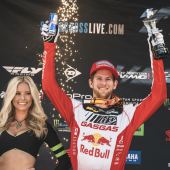 Es war ein weiterer Tag mit engen Kämpfen für Michael Mosiman von Troy Lee Designs/Red Bull/GASGAS Factory Racing, der mit einem soliden zweiten Platz beim Denver SX glänzte.