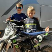 Timo Scharinger beim European Junior e-Motocross Saisonauftakt unter den Top 10