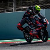 Jakob Rosenthaler verbesserte sich in jedem Training und konnte im zweiten Race wieder ein Top 20 – Ergebnis erreichen. 