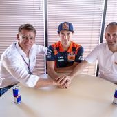 Der ehemalige MX2-Weltmeister und derzeitige Titelanwärter für 2022, Tom Vialle, wechselt für die nächste Phase seiner Karriere in den nordamerikanischen Teil von Red Bull KTM Factory Racing und wird 2023 die AMA 250SX und 250MX National Series in den USA bestreiten.