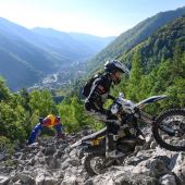 Jarvis holt sich den Tagessieg in der Goldklasse, Matthias Walkner in der Bronzeklasse - Teodor Kabakchiev auf P2, Trystan Hart auf P3, Lettenbichler mit Klupplungsproblemen auf P17 zurückgefallen.