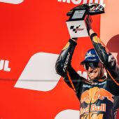Binder stellt eine KTM RC16 zum sechsten Mal in der MotoGP-Geschichte der Marke in die erste Startreihe und holt seinen zweiten Podestplatz in dieser Saison!