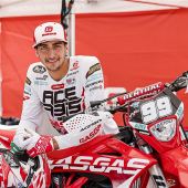 GASGAS ist stolz, die Unterzeichnung einer zweijährigen Vertragsverlängerung mit dem Enduro1-Weltmeister von 2022, Andrea Verona, bekannt zu geben.