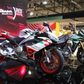 Aprilia präsentiert die brandneue RS 660 Extrema auf der EICMA. 